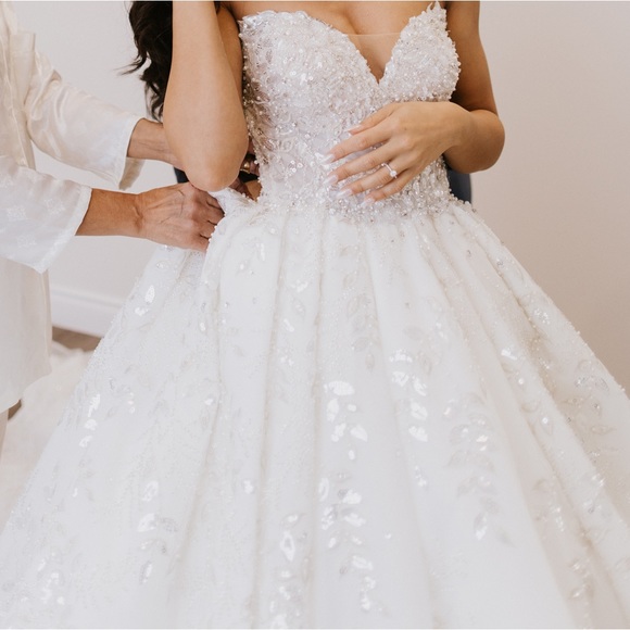 Wedding dress gown - Picture 8 of 8